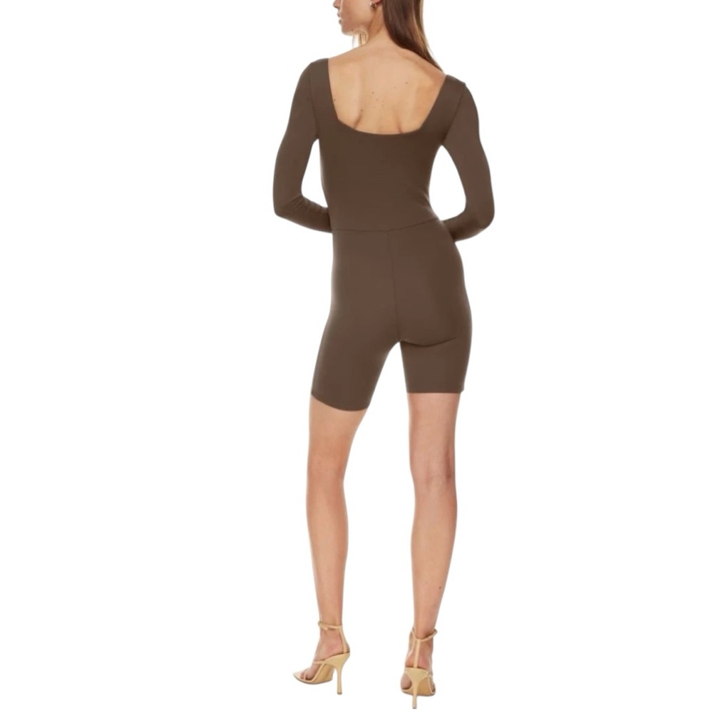 Babaton Contour Square Neck Long Sleeve Romper Small Minimalist Brown Aritzia